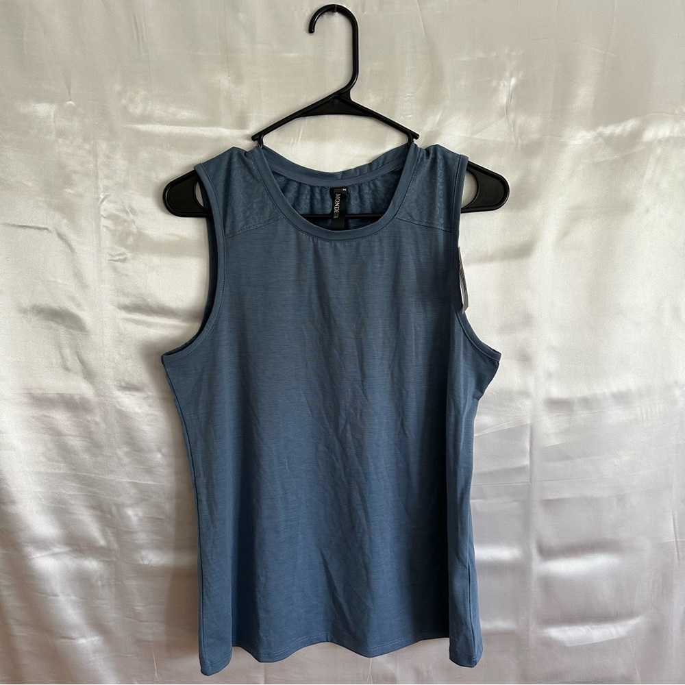 Mondetta Active Tank Top Small Lace Back Top NEW Blue